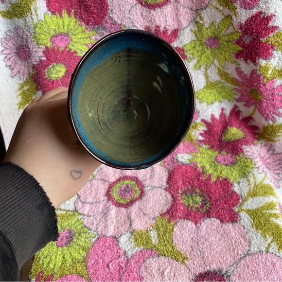 Vintage Signed unique Pottery glazed wine goblet - Picture 5 of 5